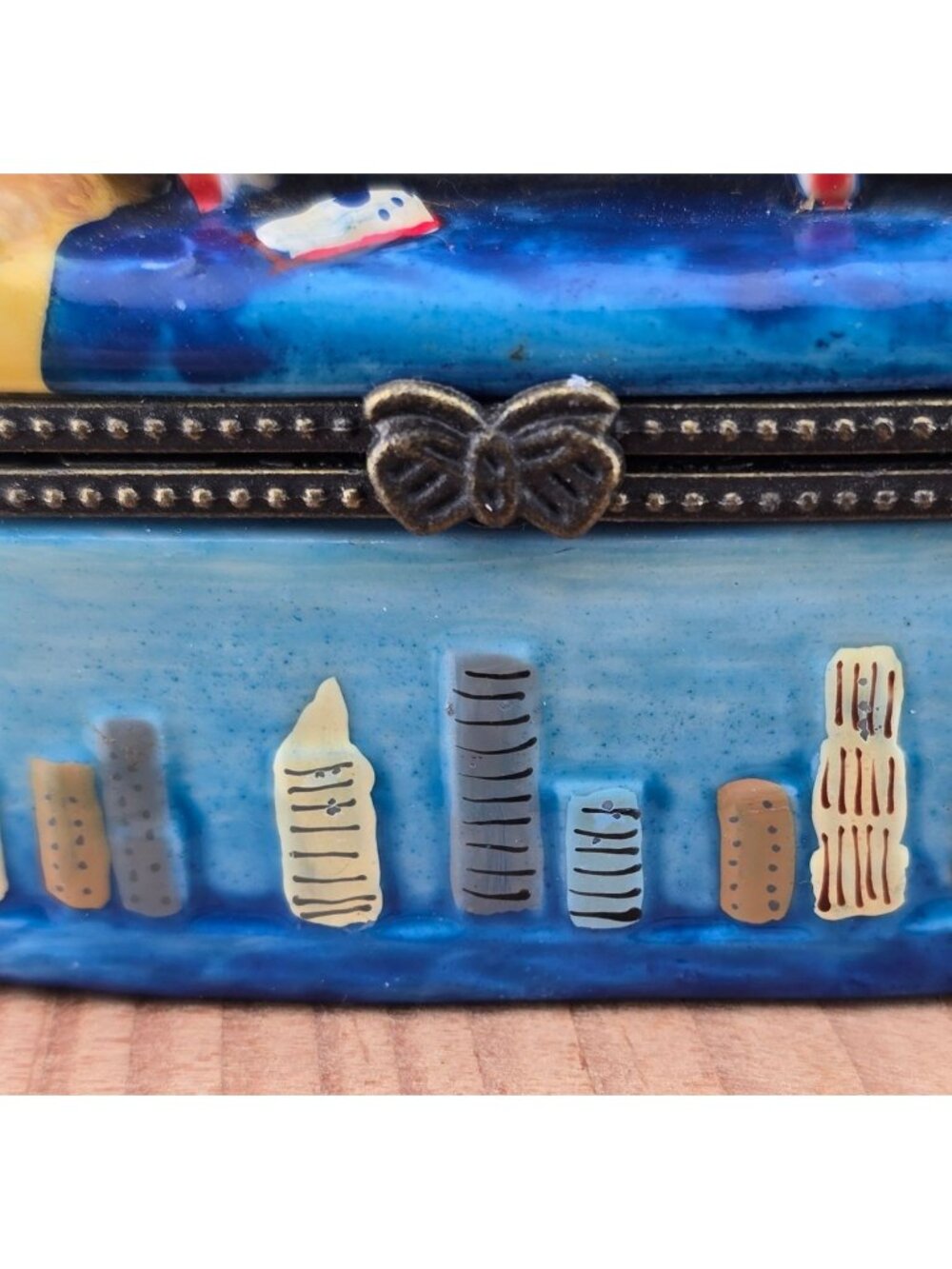 Vintage San Francisco Golden Gate Bridge Porcelain Hinged Trinket Box Trolley - Picture 8 of 14